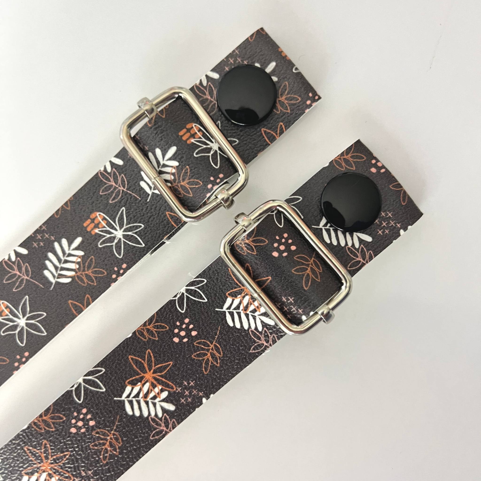 Floral Straps – SnappedAprons